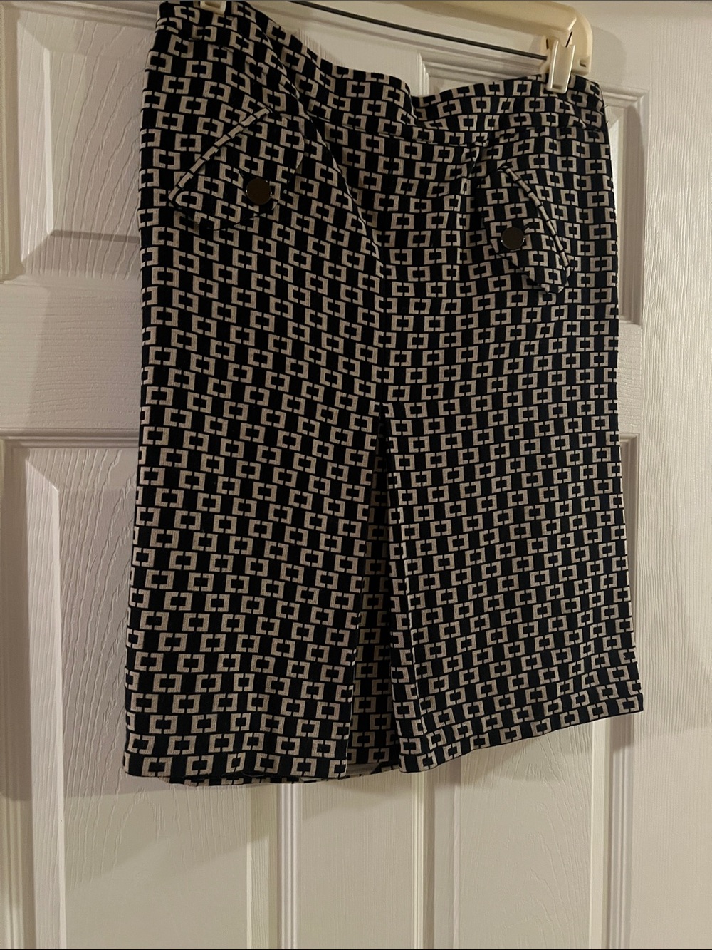LOFT Dark Navy and Cream Geometric Mini Skirt